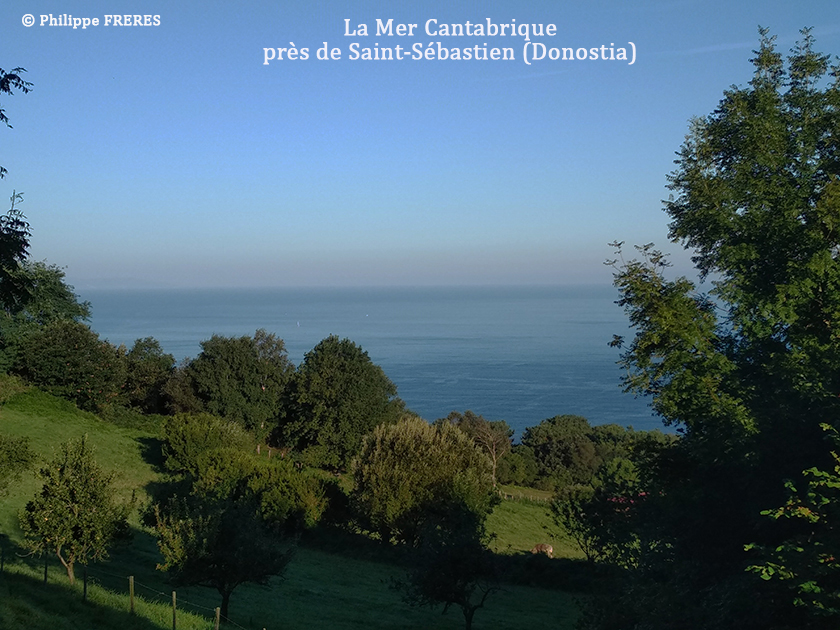 La mer Cantabrique près de Saint-Sébastien (Donostia) 840