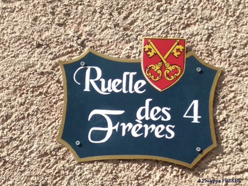 RUELLE FERES 840