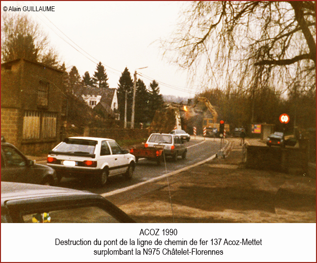 DESTRUCTION DU PONT 1990 650